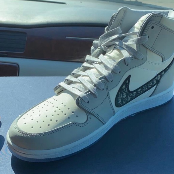 Dior Retro jordan one pair number 4286 - Picture 4 of 7